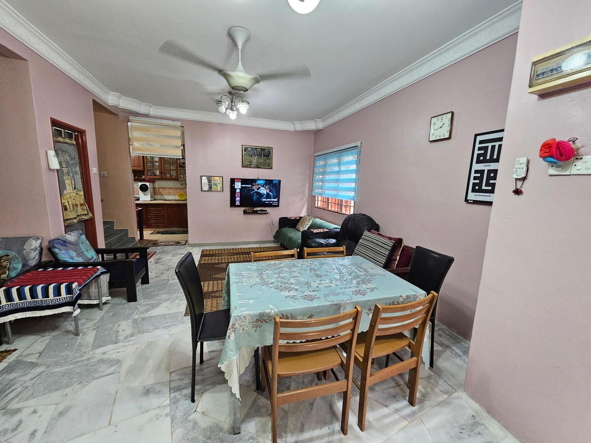 Homestay Lanik Saujana Utama 2 سونغاي بولوه المظهر الخارجي الصورة